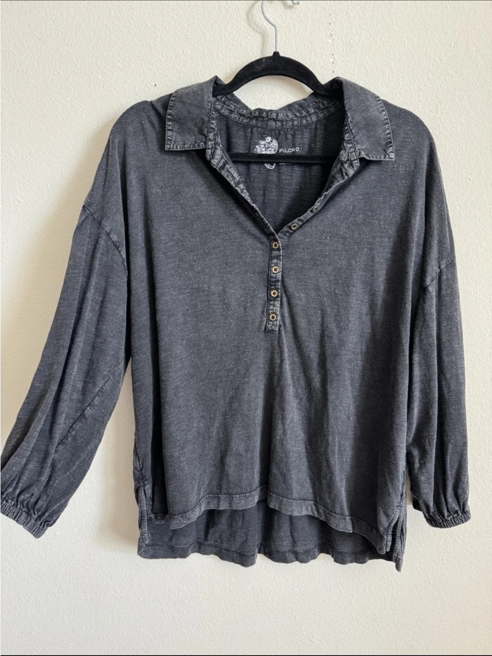 Anthropologie Pilcro Black Gray Oversized Puff Sleeve Polo Collared Blouse Top L